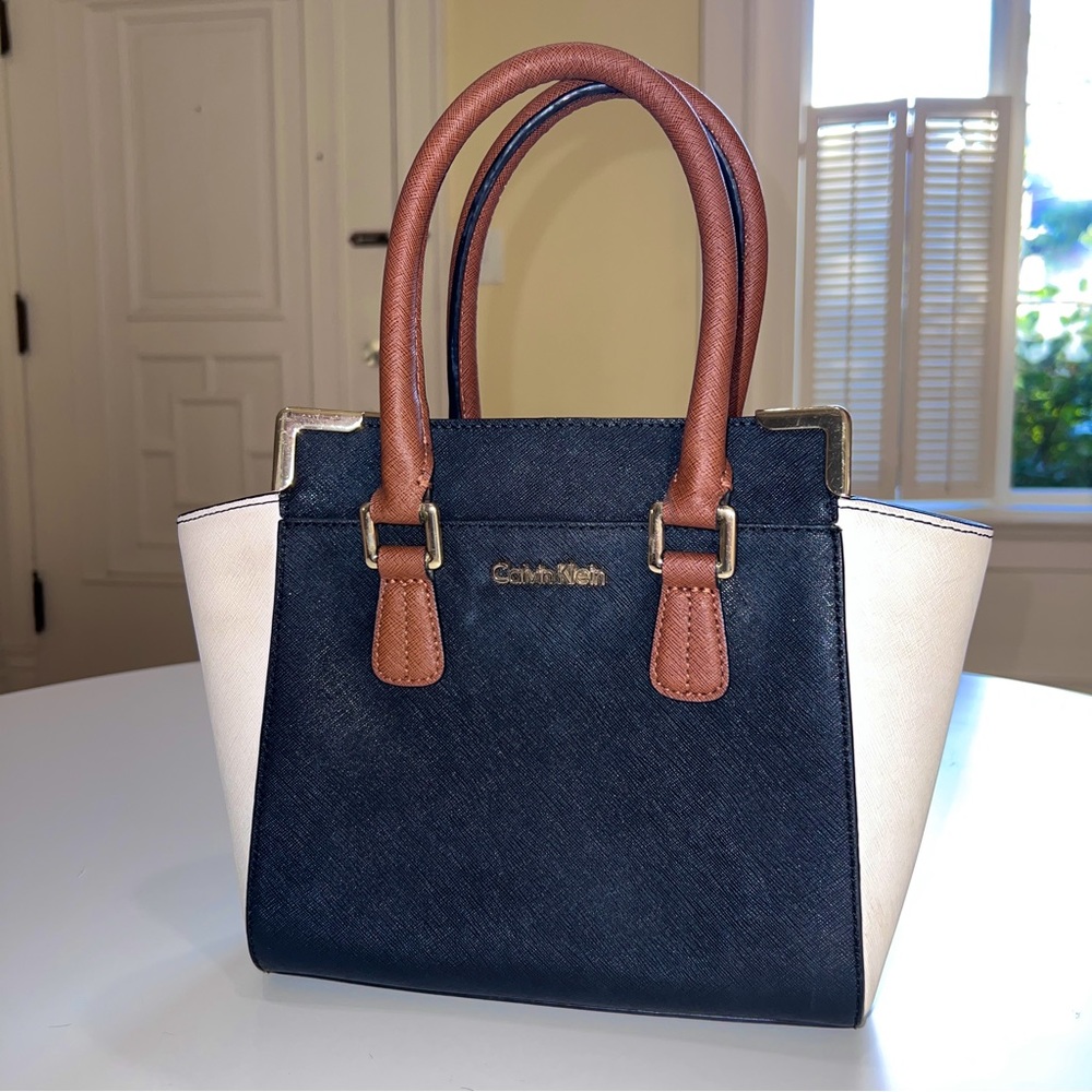 Calvin Klein Small Multicolor Handbag